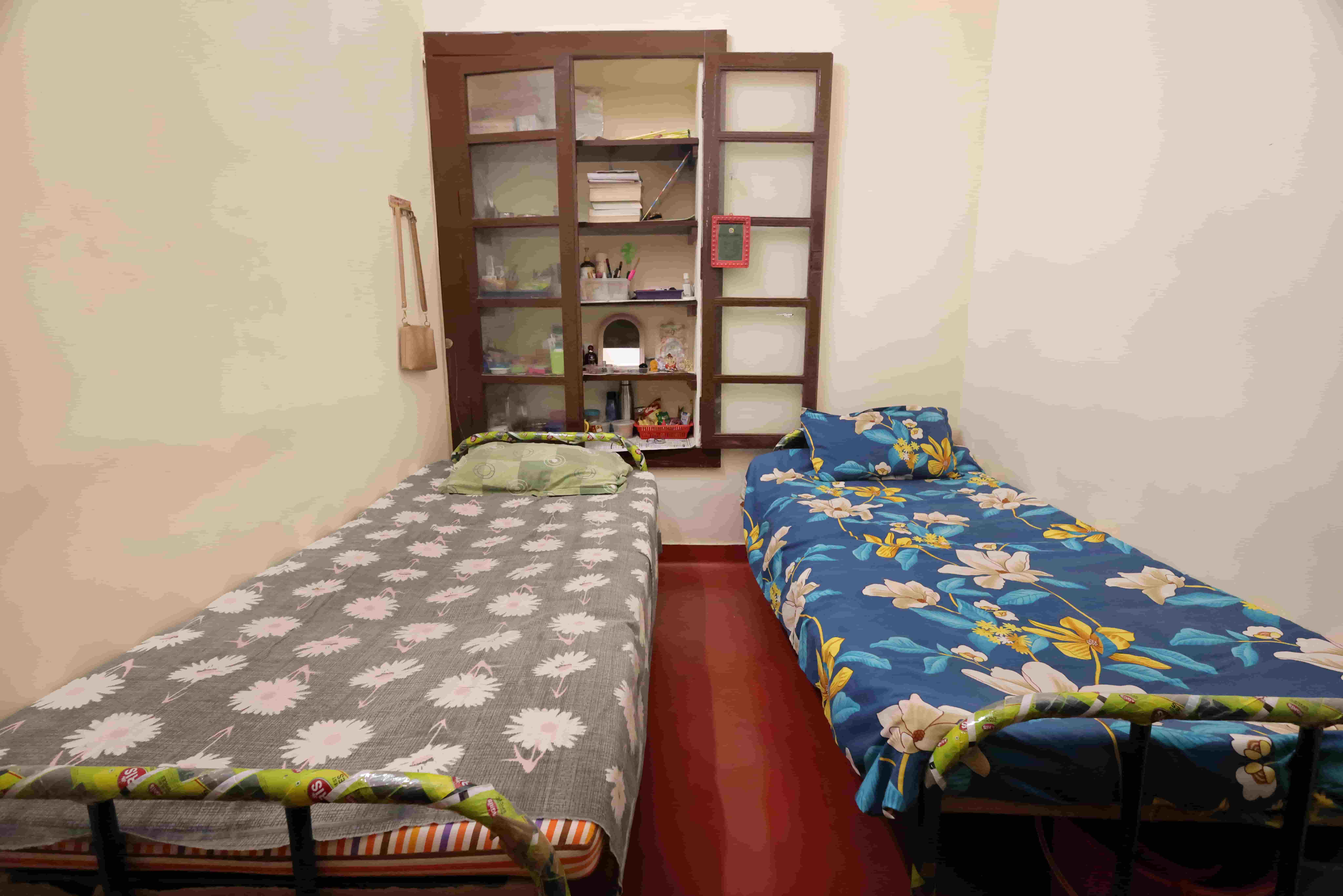 Sharing Rooms